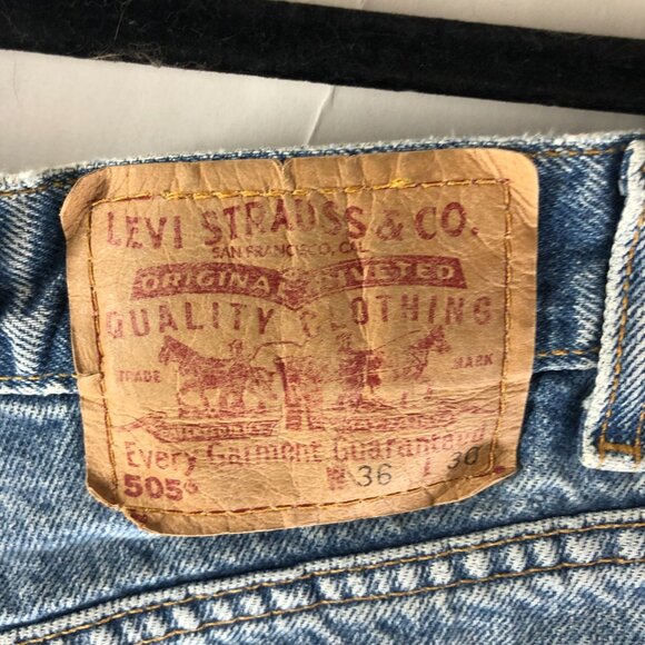 Levis Mens Jeans 505 Regular Fit Straight Leg Vintage Y2K 36x30 Measures 34x27 - Picture 6 of 8